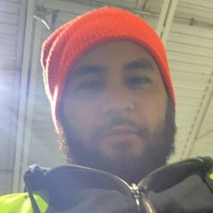 Meet your Posher, Dustin